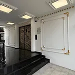 Luxury Skylights *