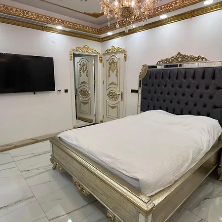 Luxury Skylights فيلة Kullar