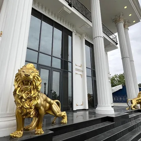 Luxury Skylights Villa *